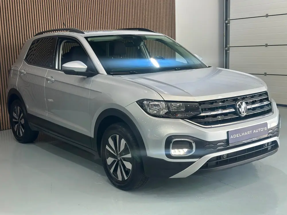 Volkswagen T-Cross 1.5 TSI Life 150 PK Automaat DSG / Naviga uit 2023, foto 4