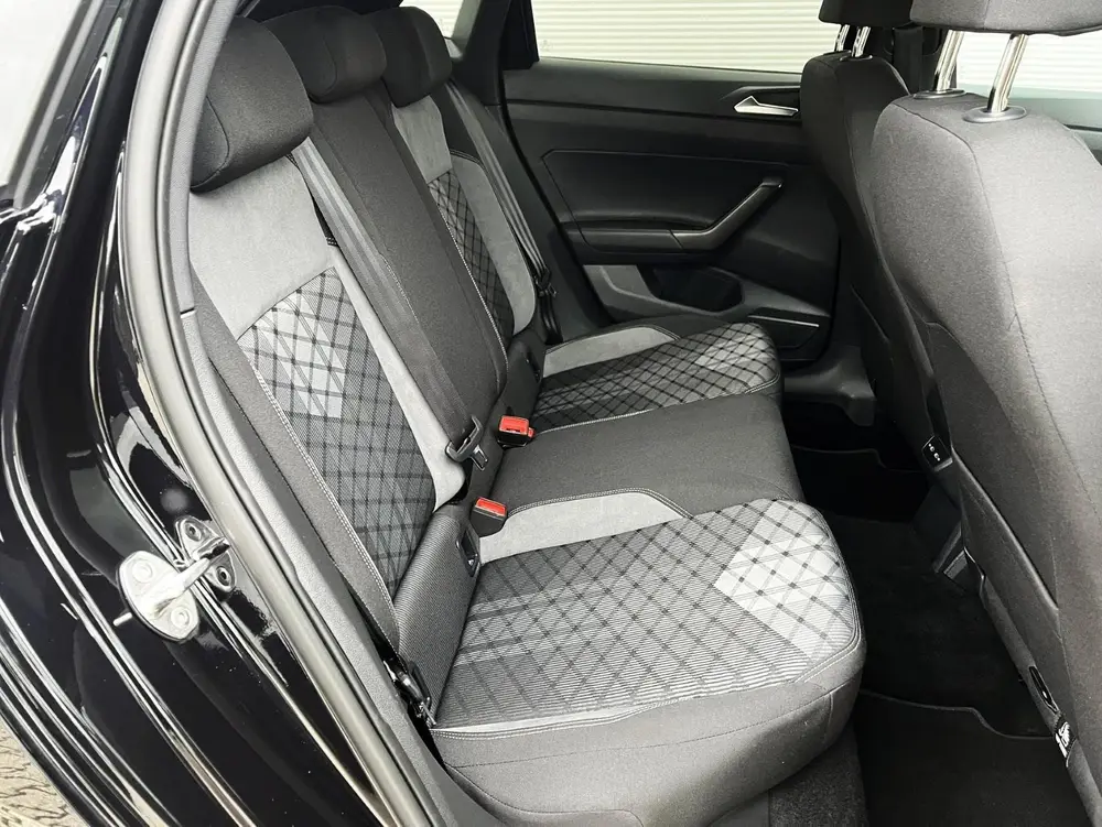 Volkswagen Polo 1.0 TSI 95pk R-Line | App Connect | Adaptive uit 2022, foto 17