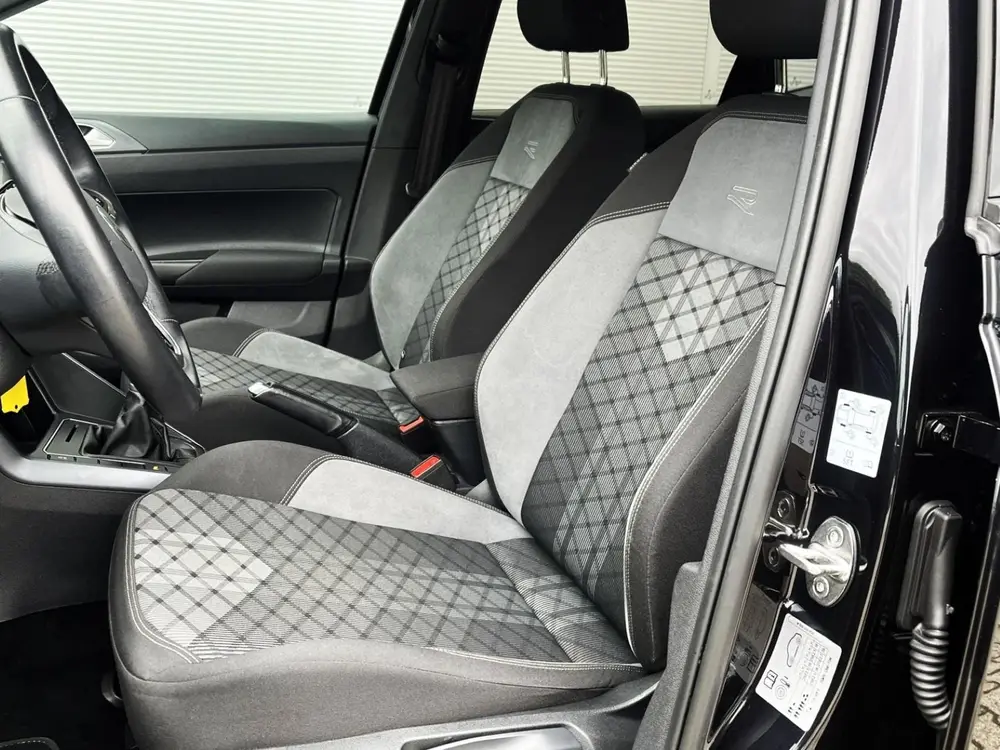 Volkswagen Polo 1.0 TSI 95pk R-Line | App Connect | Adaptive uit 2022, foto 4