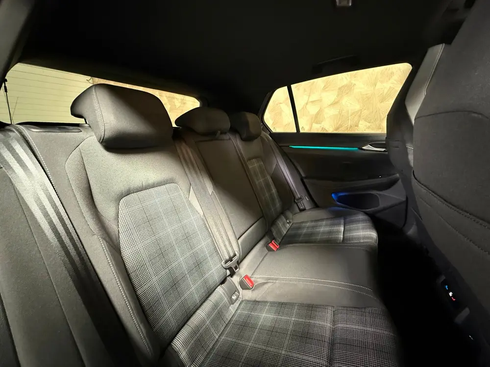 Volkswagen Golf 2.0 TDI GTD |Sfeerverlichting | Stuur/Stoelv uit 2024, foto 14