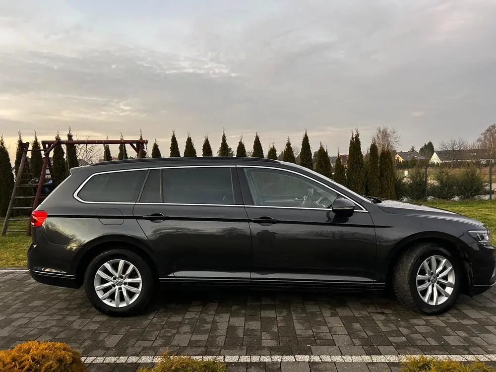 Volkswagen Passat Variant Passat 1.5 TSI 150pk DSG 2020 Grijs uit 2020, foto 17