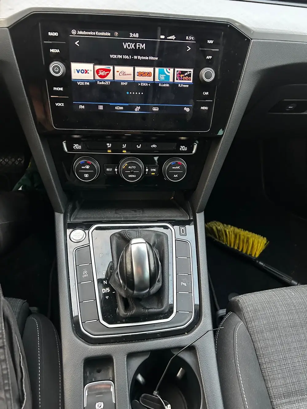Volkswagen Passat Variant Passat 1.5 TSI 150pk DSG 2020 Grijs uit 2020, foto 19