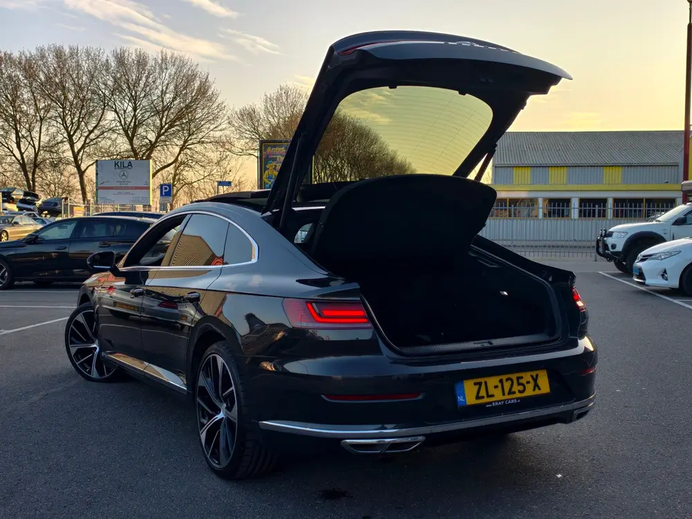 Volkswagen Arteon 1.5 TSI Business R-LINE / NAP / PANO / DSG uit 2019, foto 19