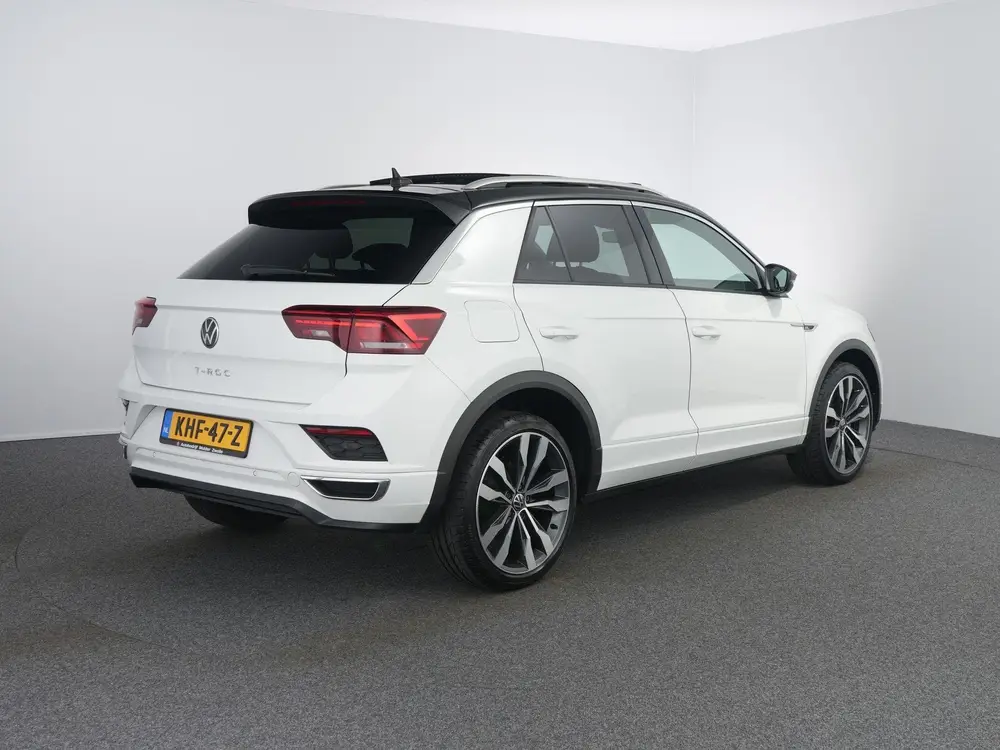 Volkswagen T-Roc 1.5 TSI Sport Business R | Pano | Winterpak uit 2021, foto 2