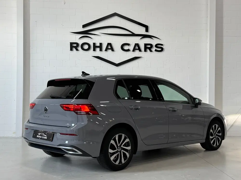 Volkswagen GOLF 1.5 eTSI R-Line Business+ uit 2022, foto 6