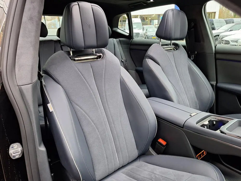 Voyah Courage Performance Edition | Panoramadak | 360° Came uit 2025, foto 15