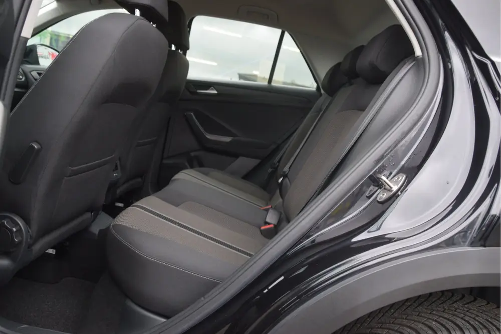 Volkswagen T-Roc 1.5 TSI Style Carplay | PDC | Trekhaak | LM uit 2019, foto 10