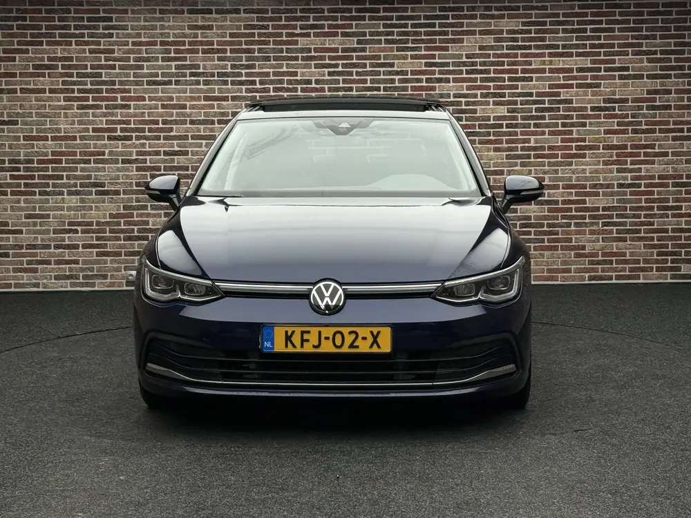 Volkswagen Golf 1.4 eHybrid Style Panoramadak Virtual Massag uit 2023, foto 8