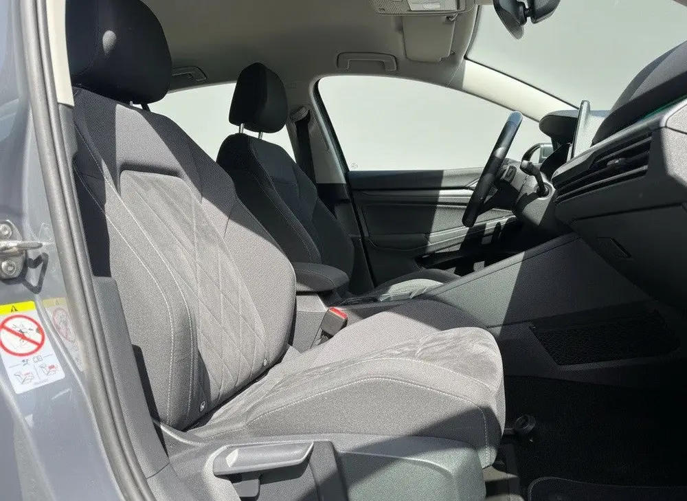 Volkswagen Golf 1.5 eTSI Style uit 2021, foto 15