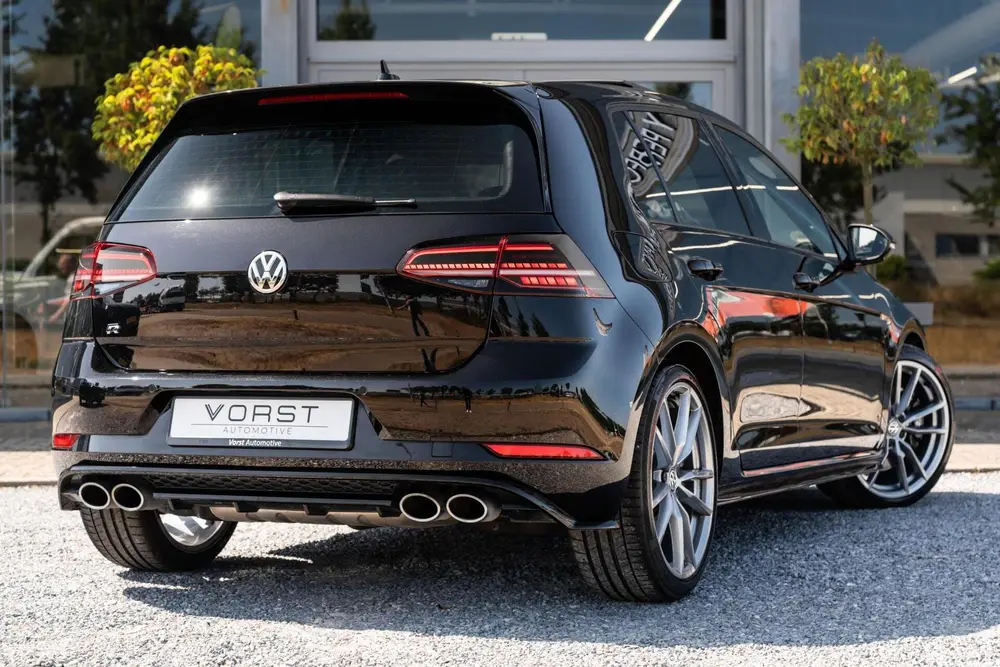 Volkswagen Golf 2.0 TSI 4Motion R Pano Dynaudio DSG Keyless uit 2020, foto 6