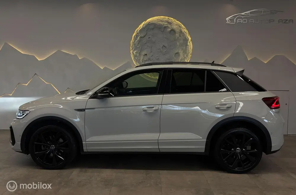 Volkswagen T-Roc 1.5 TSI 3x R-line Panorama/Keyless/Ascot gr uit 2023, foto 9