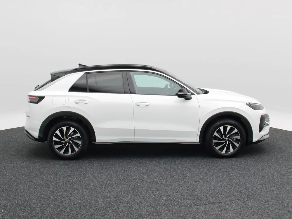 Volkswagen T-Roc 1.5 eTsi 115 Pk Life First Edition | Stoel/ uit 2026, foto 6