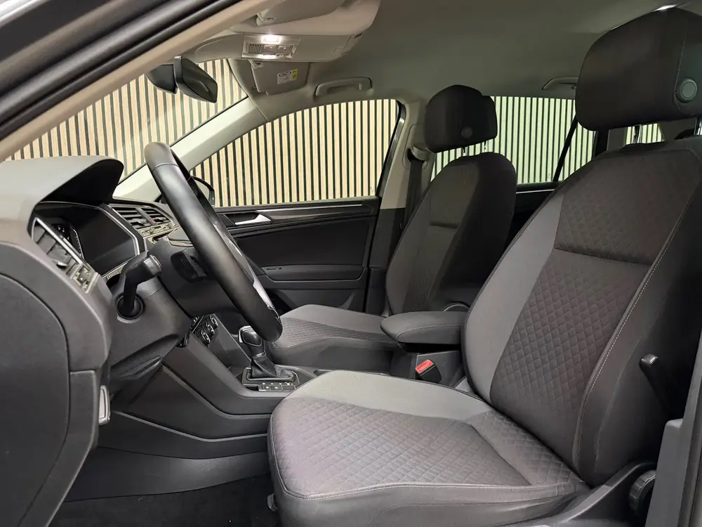 Volkswagen Tiguan 1.5 TSI ACT R-Line 2019 DSG LED VIRTUAL CR uit 2019, foto 12