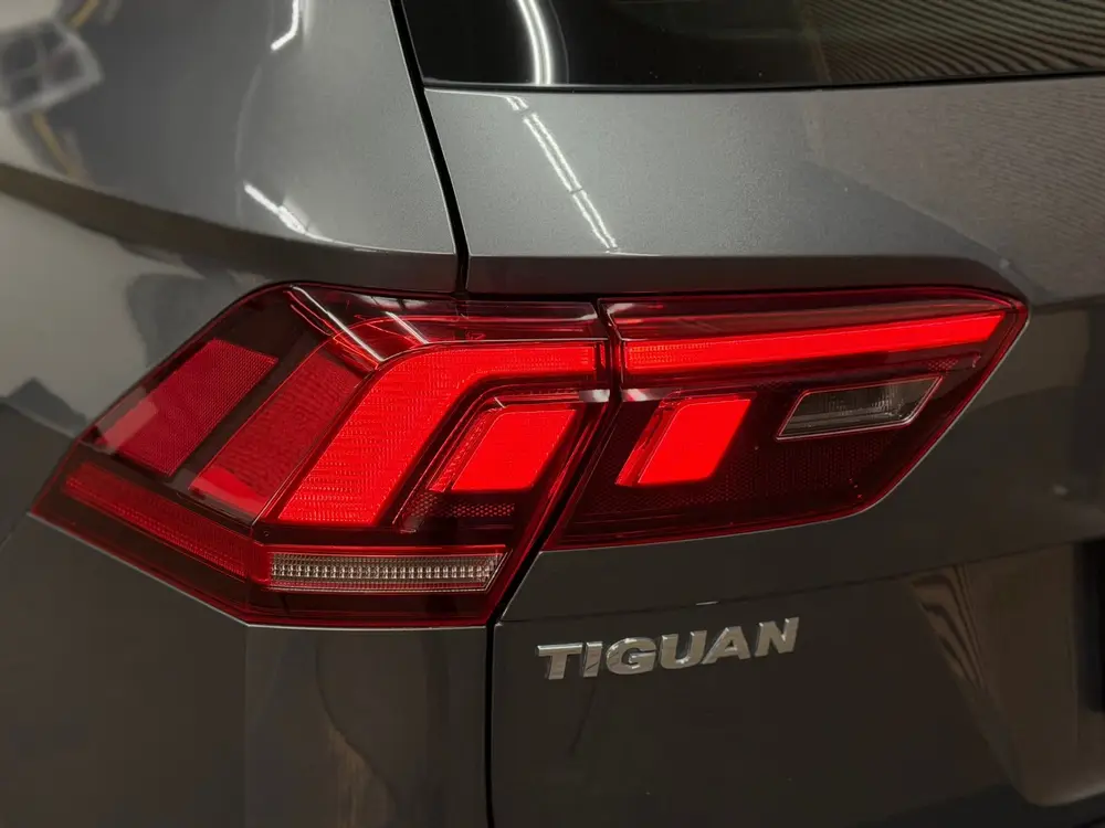 Volkswagen Tiguan 1.5 TSI ACT R-Line 2019 DSG LED VIRTUAL CR uit 2019, foto 14