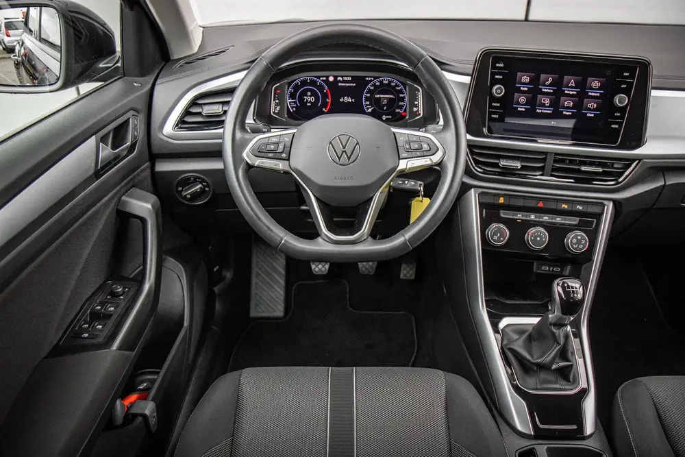 Volkswagen T-Roc 1.0 TSI 110pk Life | Trekhaak Afneembare | uit 2022, foto 18