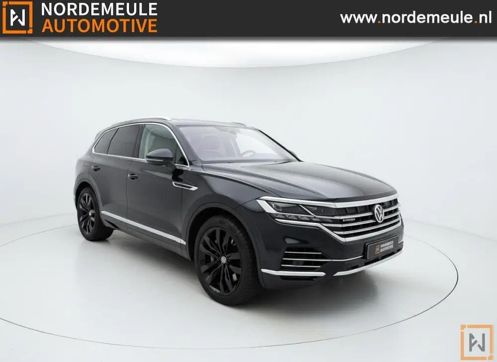 Volkswagen TOUAREG 3.0 TSI EHYBRID 4Motion, Nachtzicht, Lede uit 2020