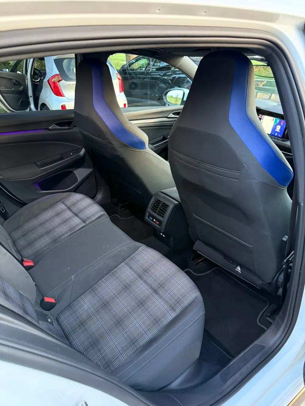 Volkswagen Golf 8 GTE 1.4 Ehybrid 245pk DSG 2021 Wit uit 2021, foto 13