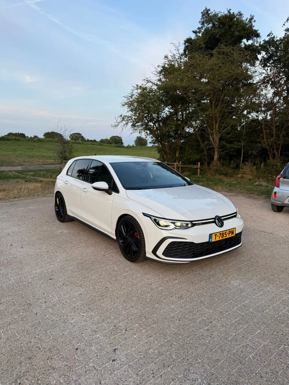 Volkswagen Golf 8 GTE 1.4 Ehybrid 245pk DSG 2021 Wit uit 2021, foto 3