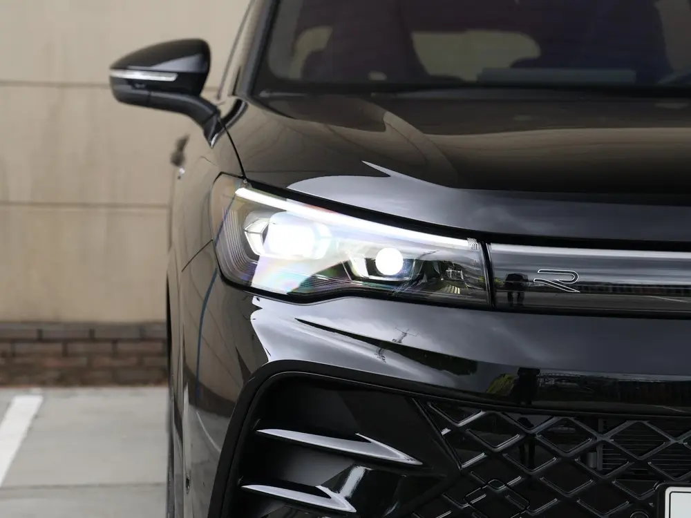Volkswagen Tiguan R-Line Edition eHybrid 272 PK | Head up | uit 2026, foto 14
