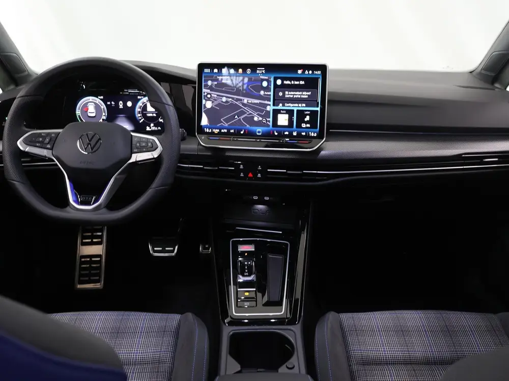 Volkswagen Golf 1.5 eHybrid GTE | SOH 99,9% | Elek. Trekhaak uit 2025, foto 9