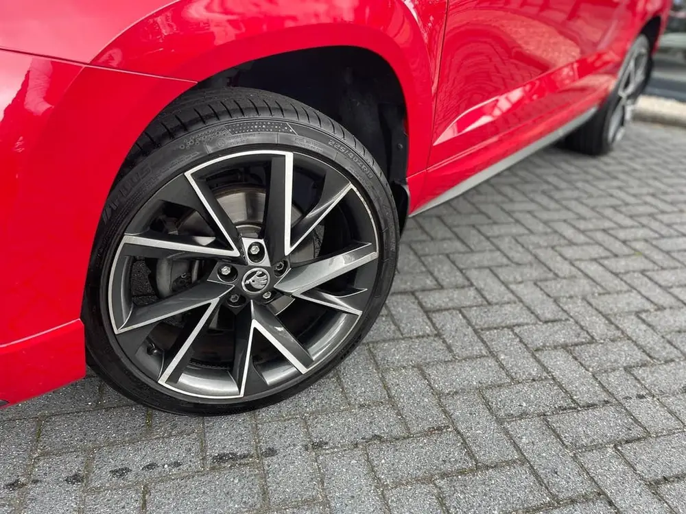Skoda Karoq 1.5 TSI ACT Sportline Business | DSG | Panorama uit 2020, foto 2