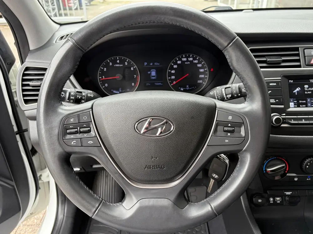 Hyundai I20 1.0 T-GDI Comfort / Automaat / Cruise-Control / uit 2019, foto 17