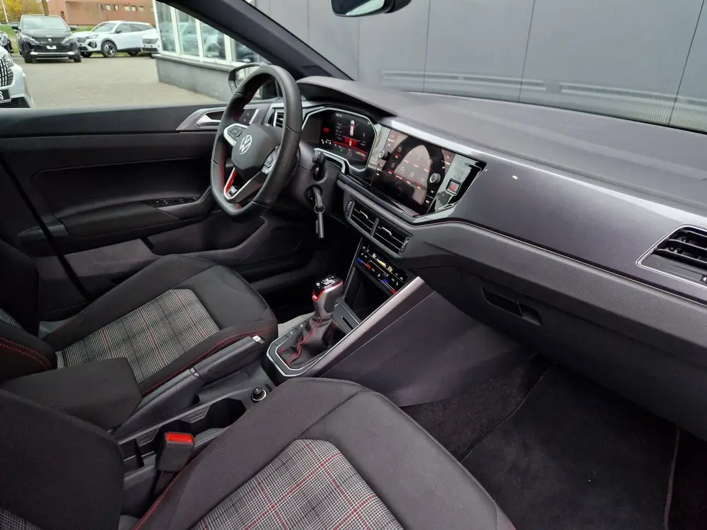 Volkswagen Polo 2.0 TSI GTI DSG /IQ Drive /IQ Light /Drivers uit 2024, foto 11