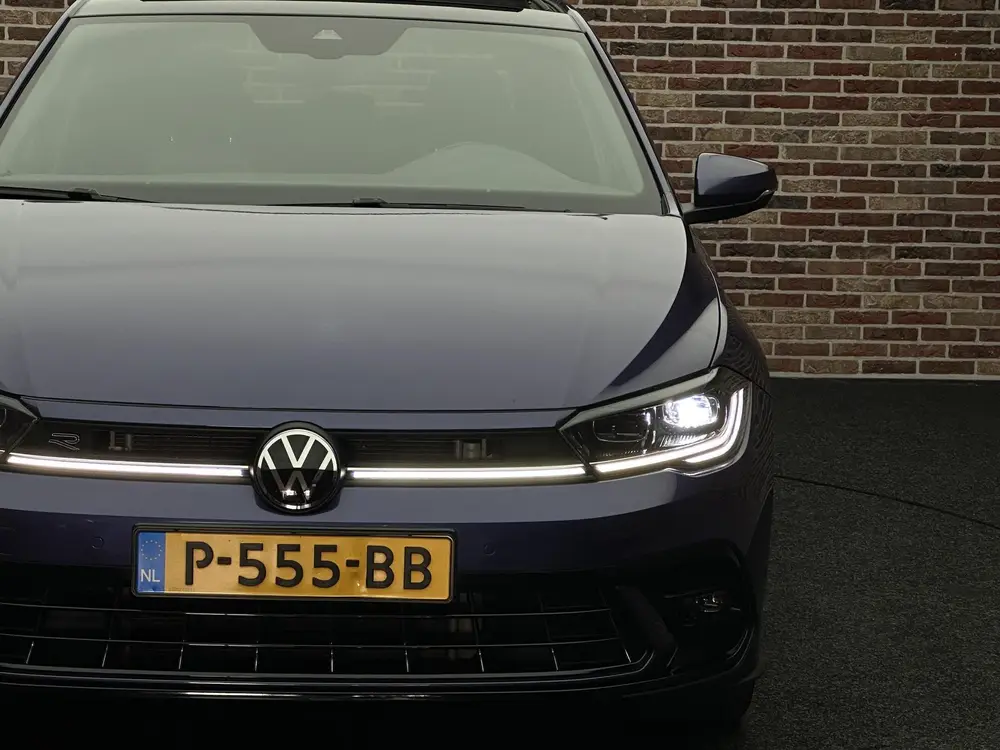 Volkswagen Polo 1.0 TSI R-Line Business IQ VIRTUAL PANORAMA uit 2021, foto 14