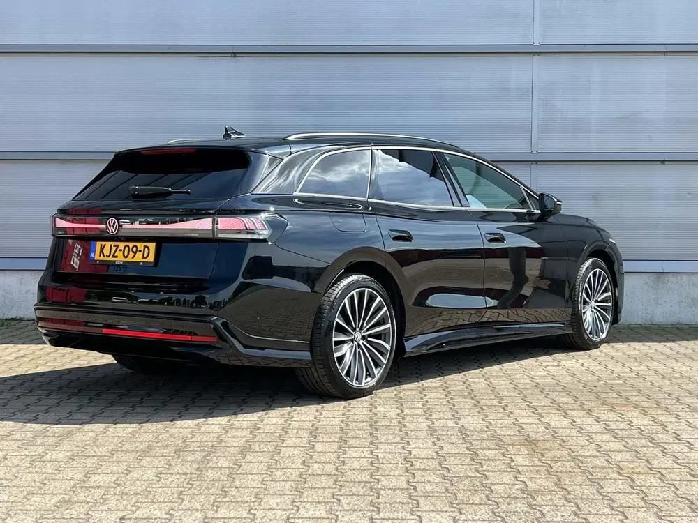 Volkswagen ID.7 Tourer 286pk Pro Limited Edition 77 kWh | So uit 2026, foto 2