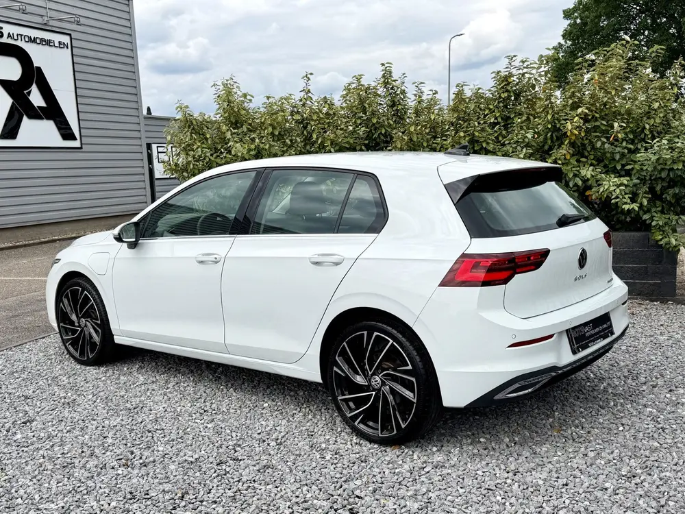 Volkswagen Golf 1.4 eHybrid Style Navi|IQLight|Memoryinter|S uit 2022, foto 6