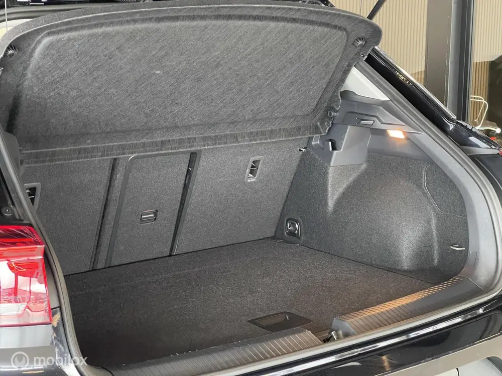 Volkswagen T-Roc Goal Edition 85 kW | Virtual Cockpit | ACC uit 2025, foto 13