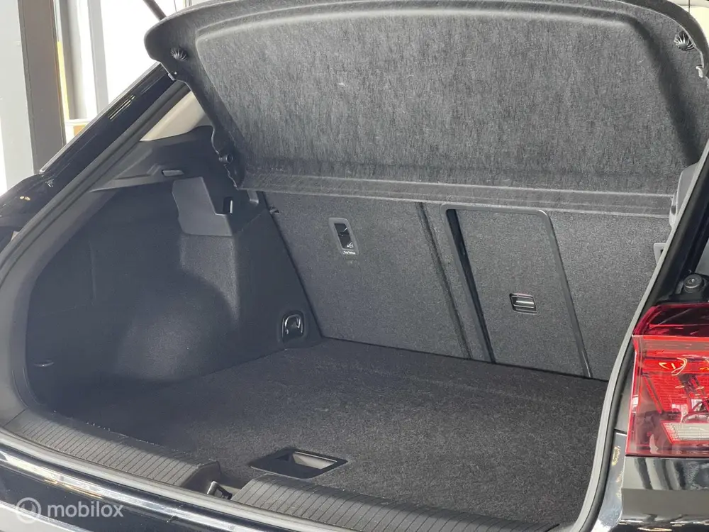 Volkswagen T-Roc Goal Edition 85 kW | Virtual Cockpit | ACC uit 2025, foto 14