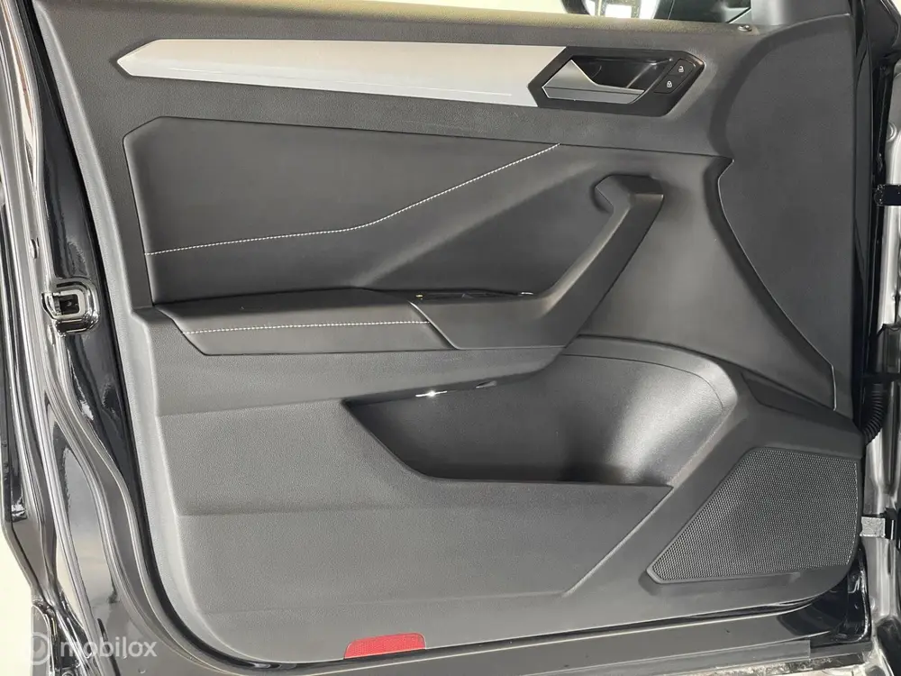 Volkswagen T-Roc Goal Edition 85 kW | Virtual Cockpit | ACC uit 2025, foto 18