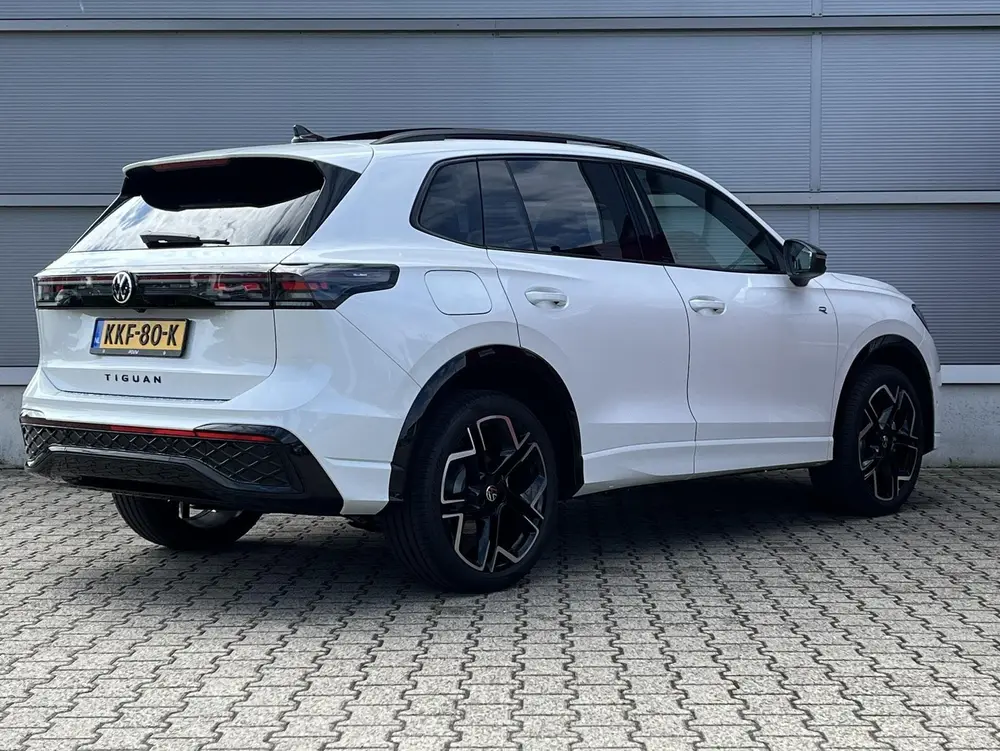 Volkswagen Tiguan 1.5 eHybrid 204pk DSG R-Line Edition | Tre uit 2026, foto 2