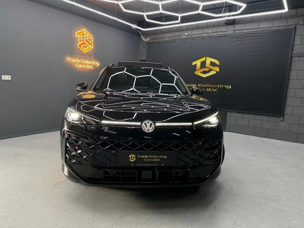 Volkswagen T-Roc 1.5 eTsi R-Line First Edition Pano-IQ-KEYLE uit 2026, foto 2