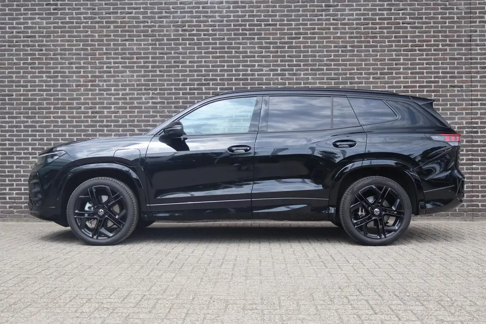 Volkswagen Tayron 1.5 eHybrid 204pk R-Line Edition | Panoram uit 2025, foto 11