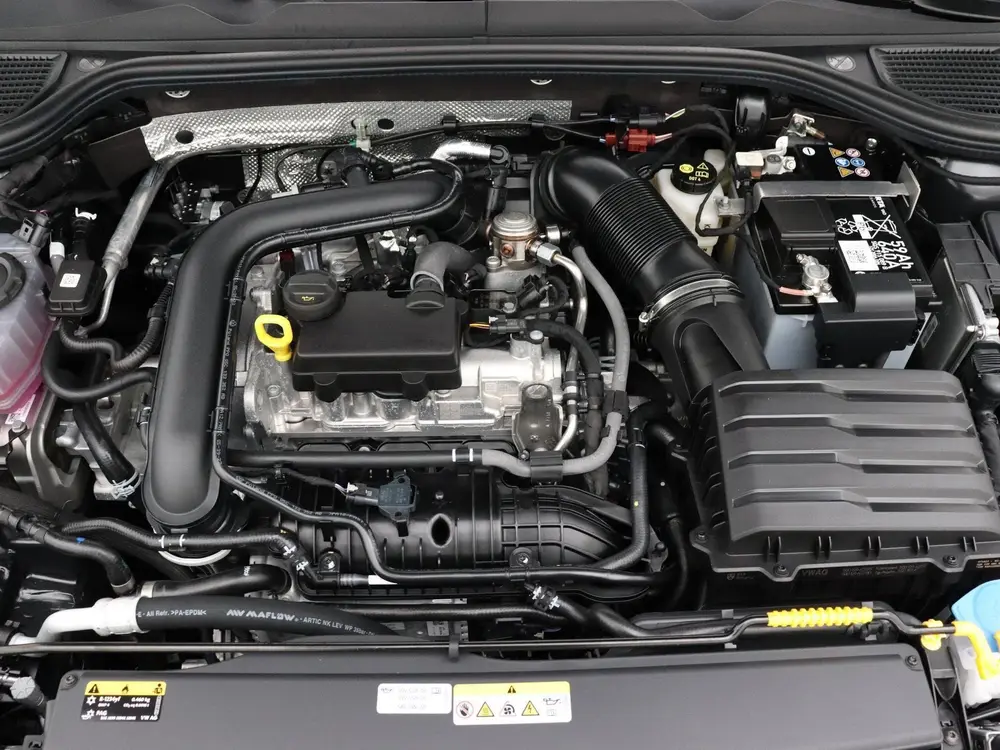 Volkswagen Golf Variant 1.0 eTSI Life Business 110 PK DGS DS uit 2023, foto 11