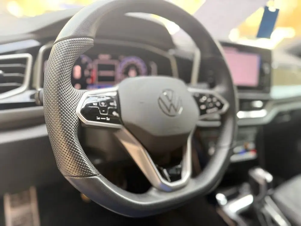Volkswagen T-Roc 1.5 TSI R-Line 2023 Automaat| Cockpit|Stoel uit 2023, foto 11