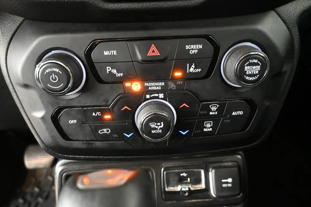 Jeep Renegade 1.3T Limited Automaat Clima Carplay Cruise Con uit 2019, foto 10
