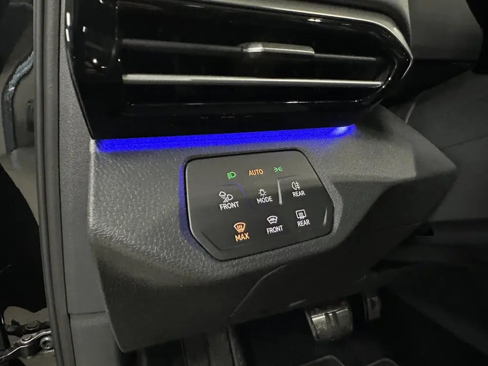 Volkswagen ID.5 Pro 77 kWh | Matrix | Pano | HUD | Warmtepom uit 2023, foto 10