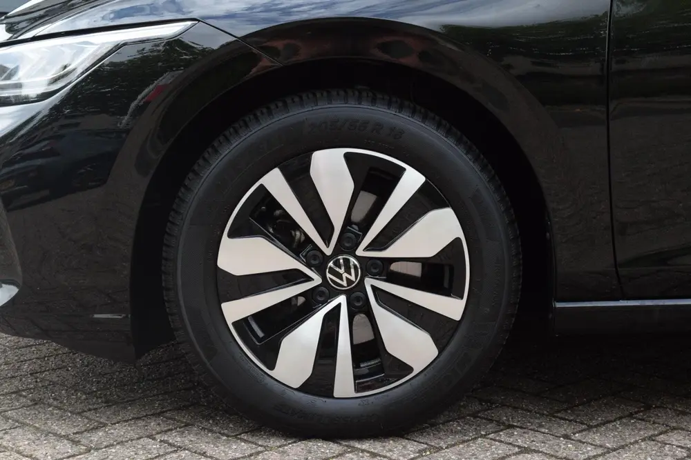 Volkswagen Golf 1.5 eTSI Goal|ACC|Sfeer|Carplay|Stuur+stoelv uit 2025, foto 7
