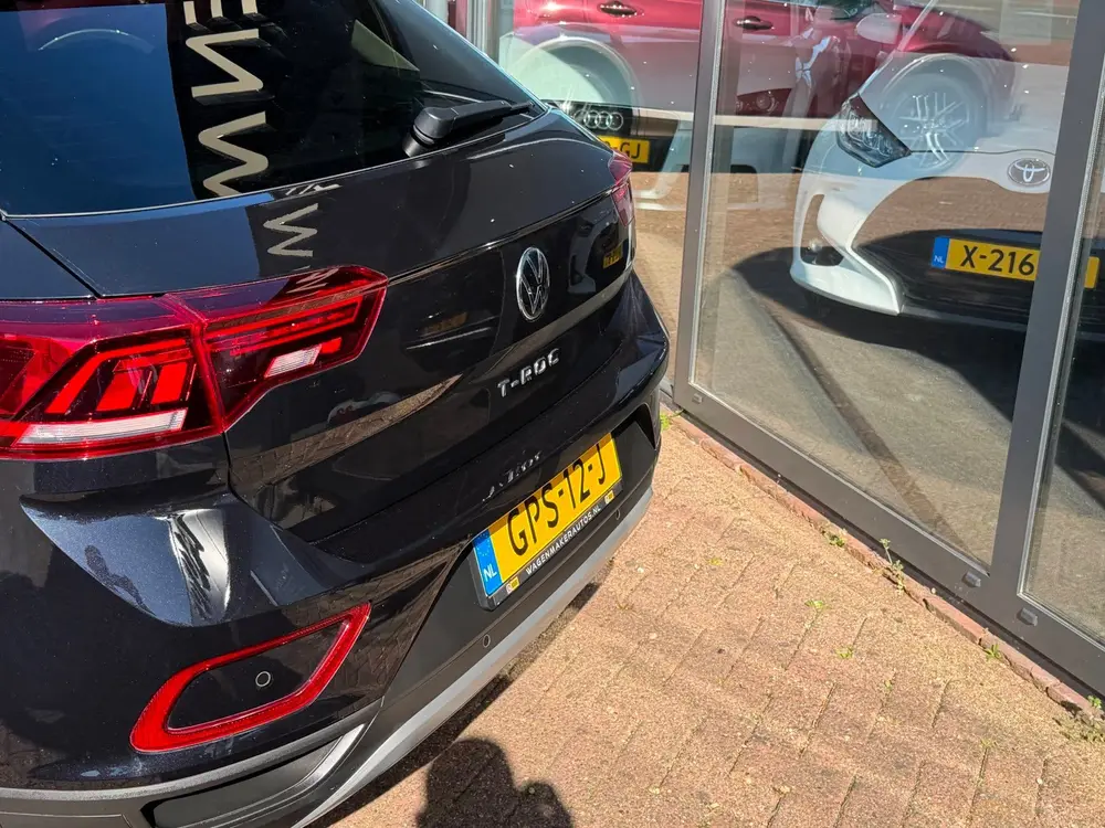 Volkswagen T-Roc 1.5 TSI Oranje Editi AUT|ACC|Camera|CARPLAY uit 2024, foto 8