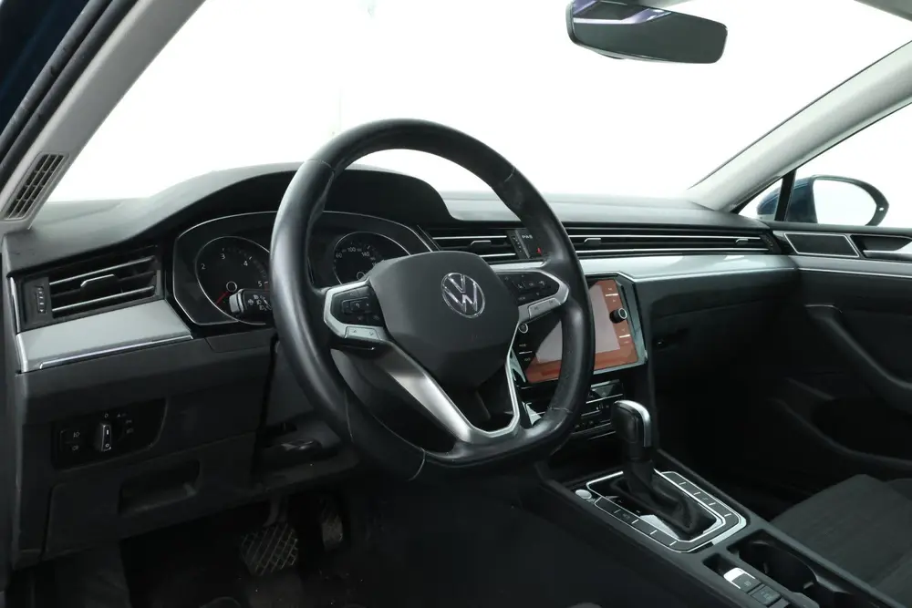Volkswagen Passat Variant 1.6 TDI Comfort Business Automaat uit 2022, foto 11
