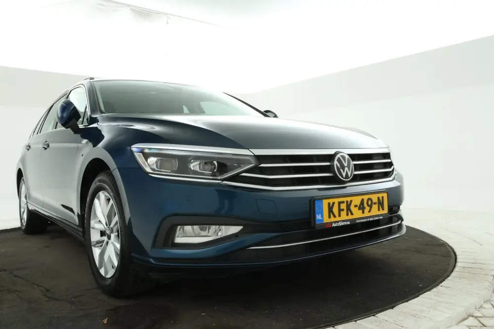 Volkswagen Passat Variant 1.6 TDI Comfort Business Automaat uit 2022, foto 5