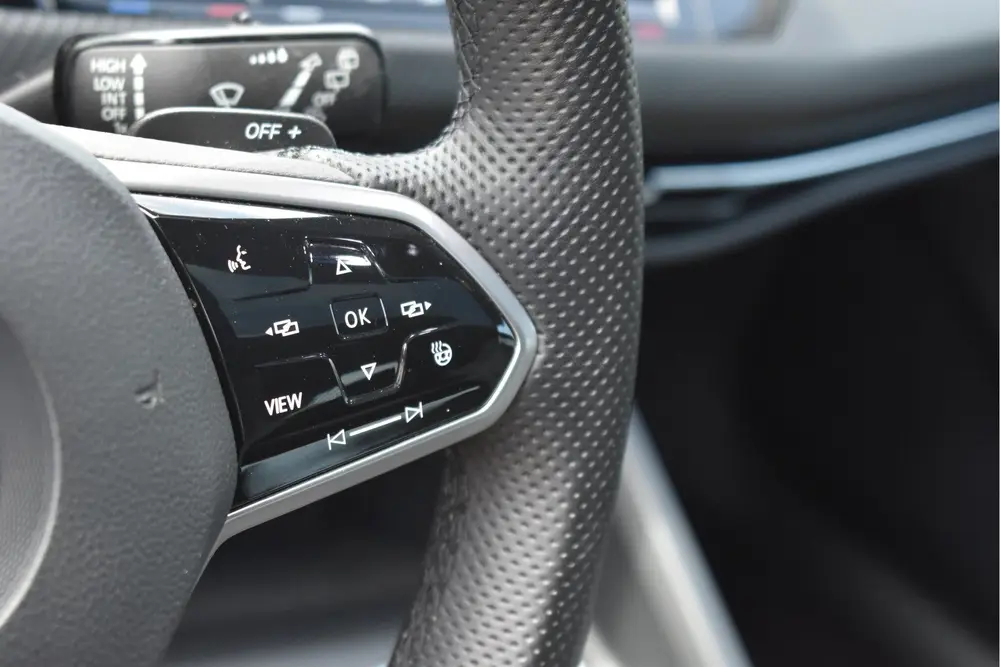 Volkswagen Golf 2.0 TSI 191 PK 3x R-Line Nardo Grey Winter p uit 2022, foto 17