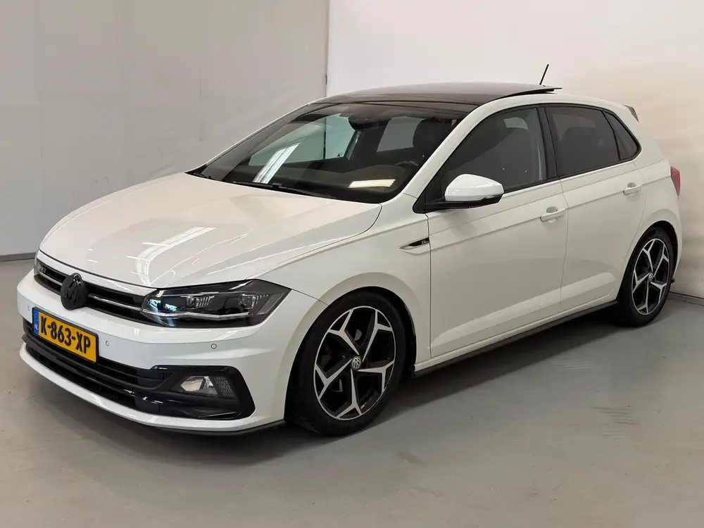 Volkswagen Polo 1.6 TDI / R-Line / Pano / CarPlay / Stoelver uit 2019, foto 3