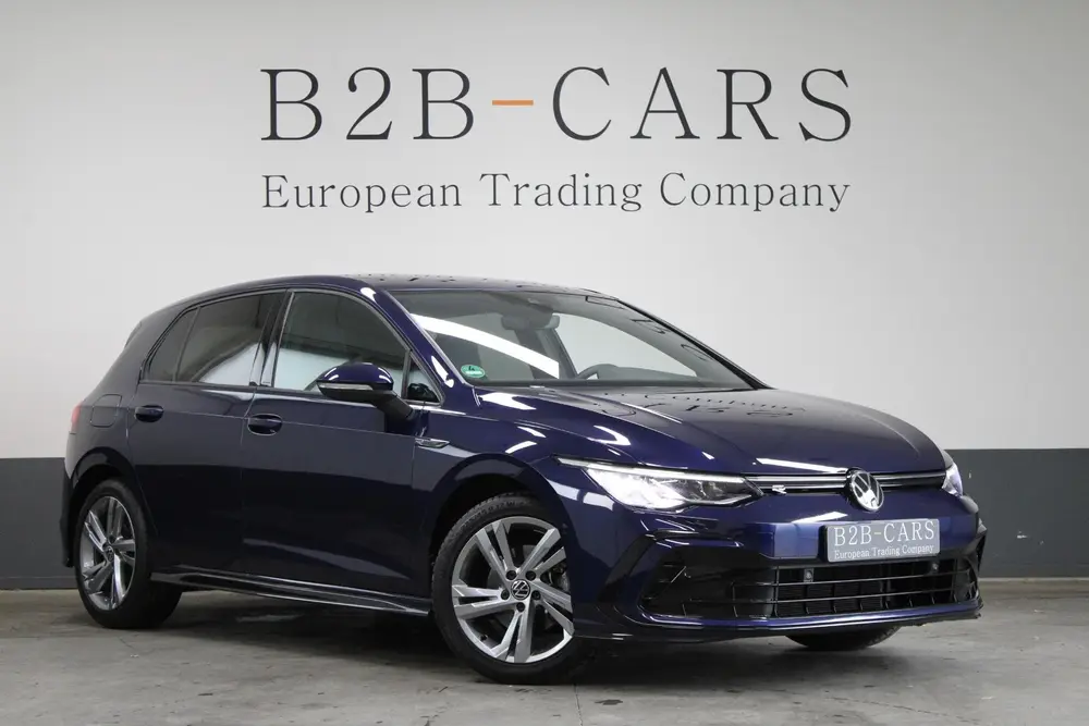 Volkswagen Golf 1.5 eTSI R-Line | LED | Adaptieve Cruise | uit 2021