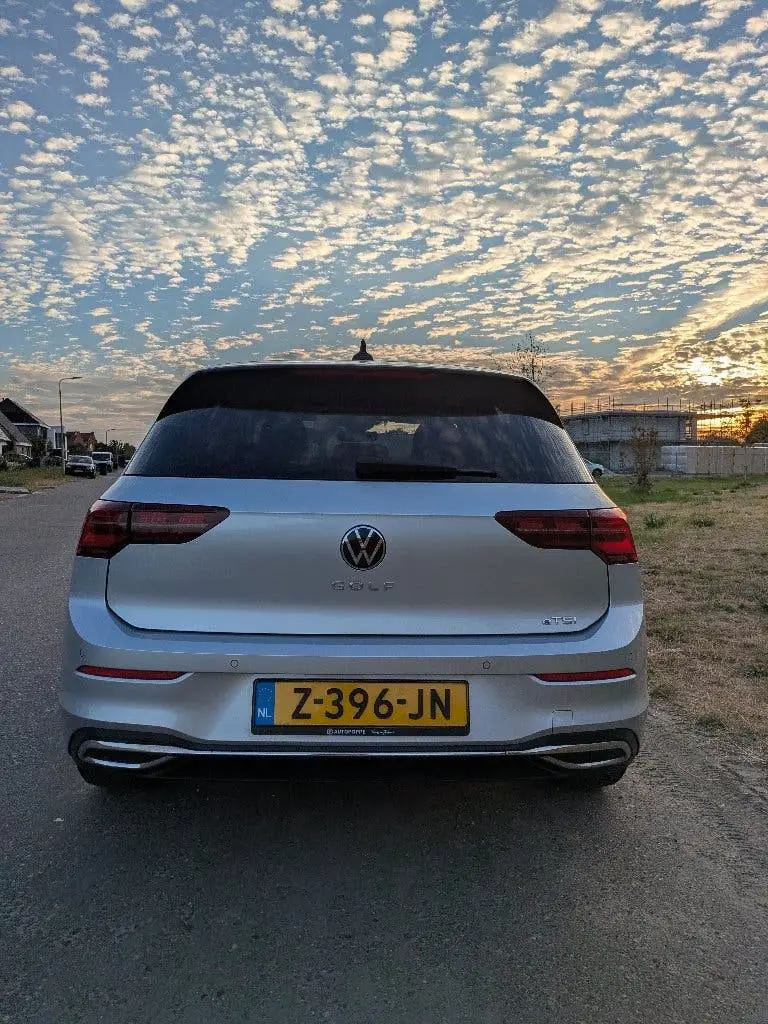 Volkswagen Golf VW Golf 8 1.5 eTSI 150pk DSG Style IQ.Light TravelAssist Cam uit 2020, foto 4