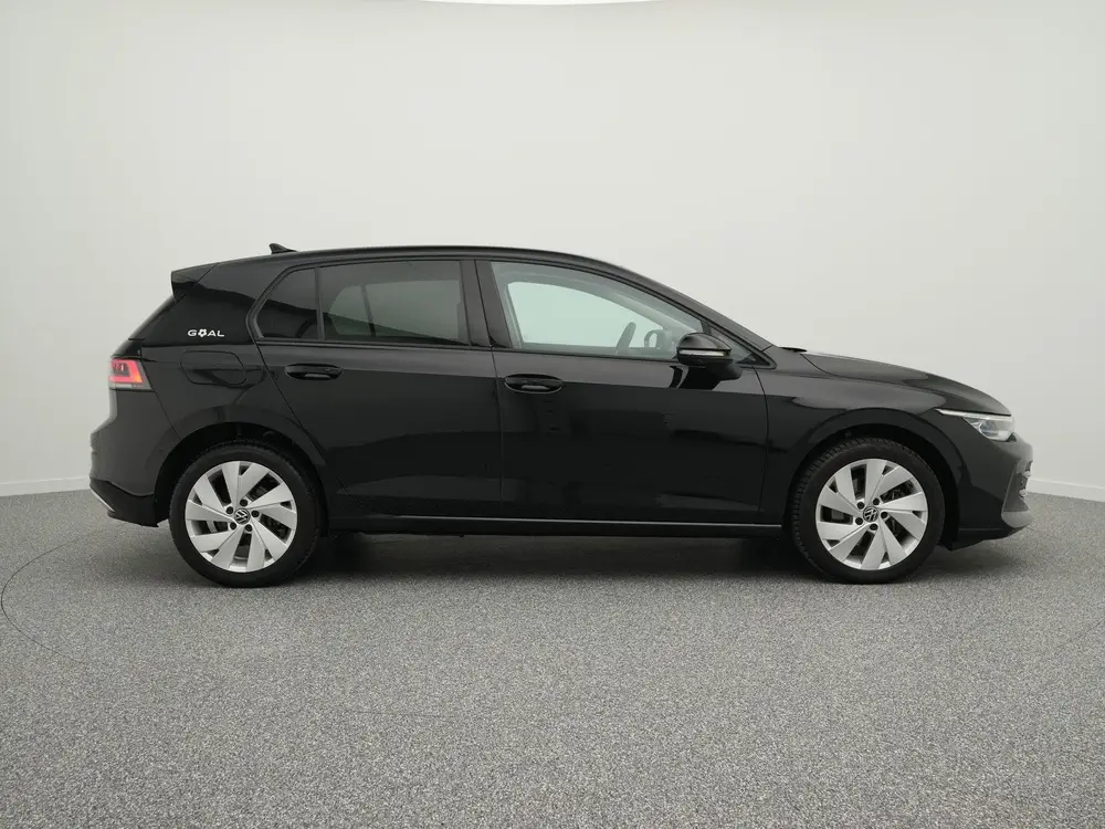 Volkswagen Golf 1.5 eHybrid 204pk Life Edition | LED Matrix uit 2025, foto 17
