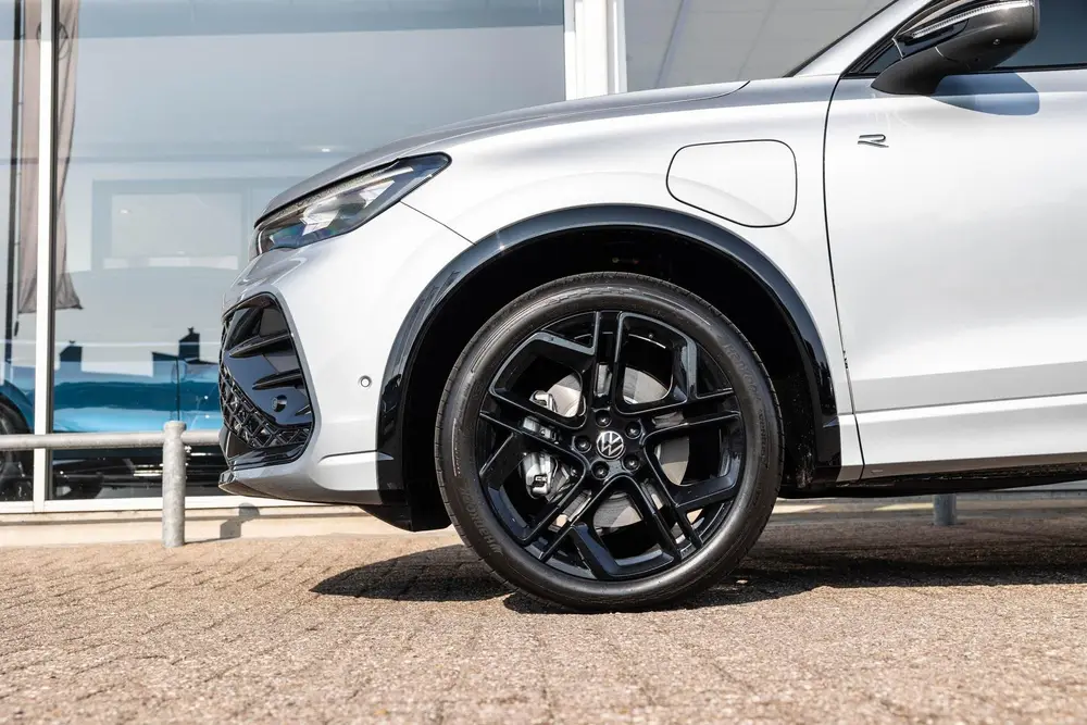 Volkswagen Tiguan 1.5 eHybrid 204pk R-Line Edition | Panoram uit 2026, foto 13